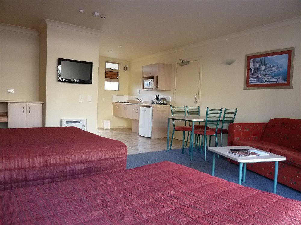 Raglan Sunset Motel And Conference Venue Kültér fotó